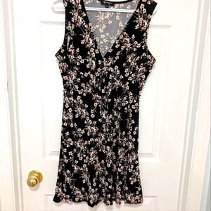 Black Floral V-Neck Sleeveless Mini Sundress